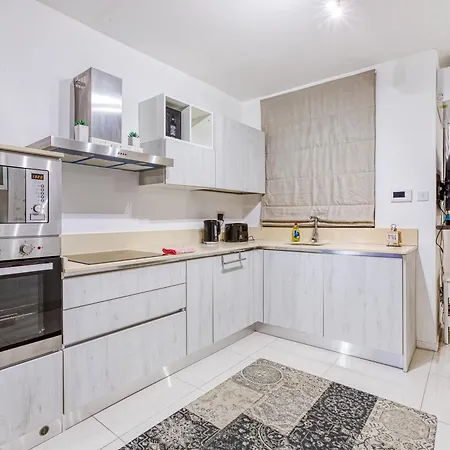 Contemporary 2-bedroom Escape Appartamento Tal-Franciz